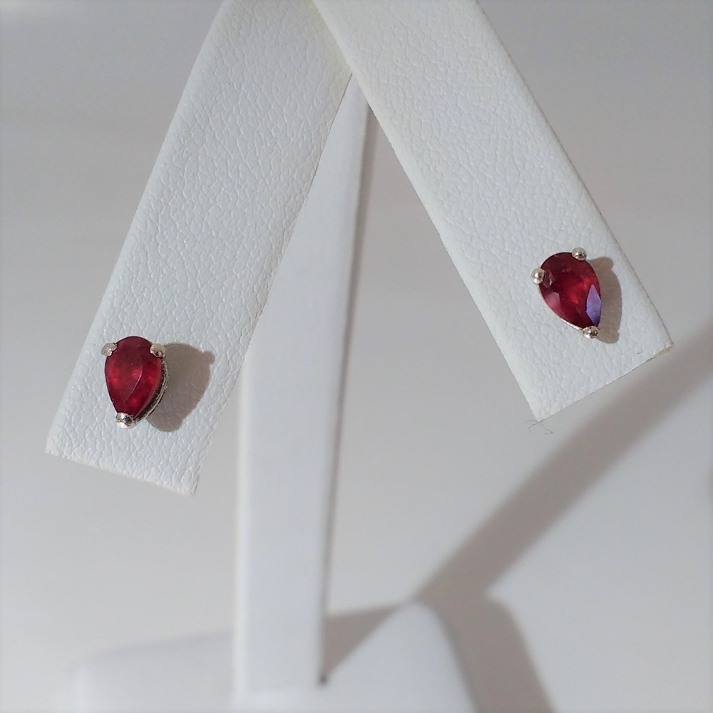 Ruby Natural Gemstone Earrings 1 Carat tw - Picture 4 of 6